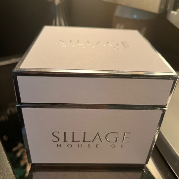 🚫SOLD🚫PASSION de L’AMOUR | HOUSE OF SILLAGE - Picture 2 of 9